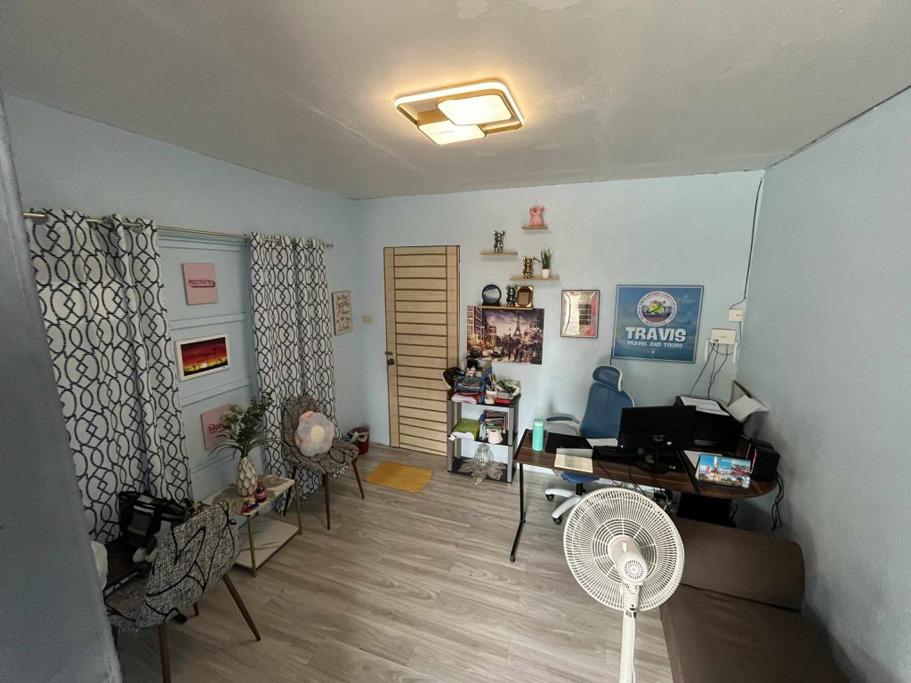 Travis travel and tours office internal photo